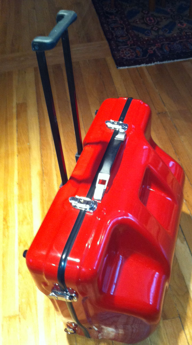 Tam Johannes Design Accordion Travel in Style!