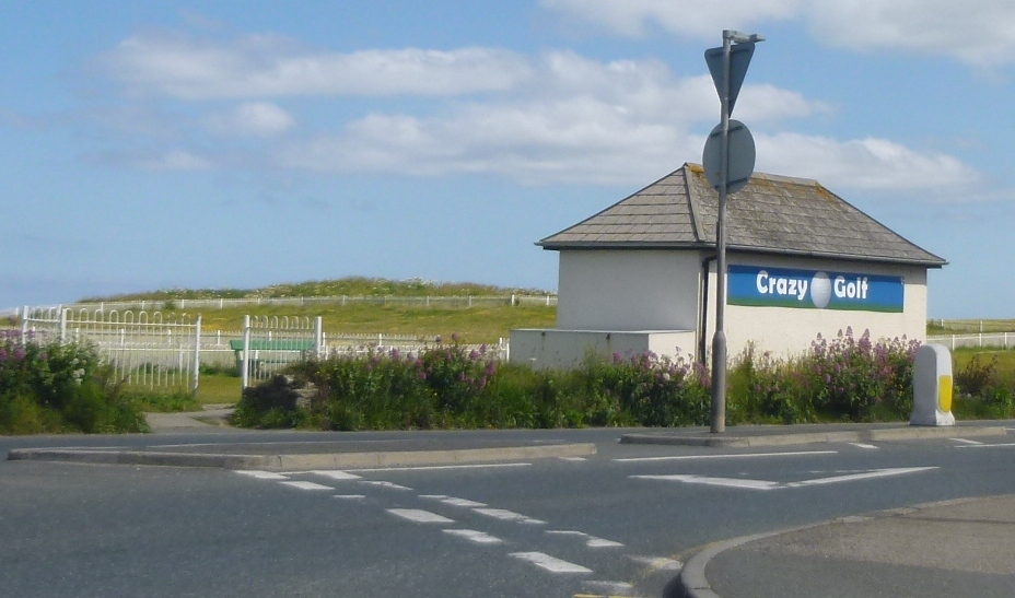 The Ham and Egger Files Crazy Golf at Tolcarne Beach in Newquay