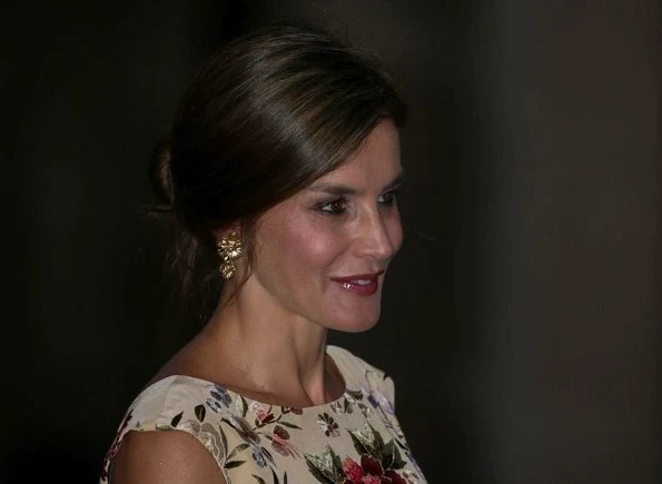 King Felipe and Queen Sofia at Almudaina Palace. Queen Letizia wore a malina print dress and Magrit shoes