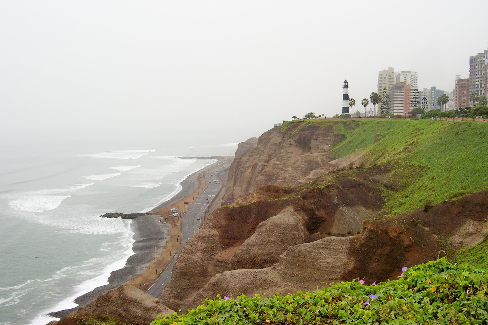 Мирафлорес перу