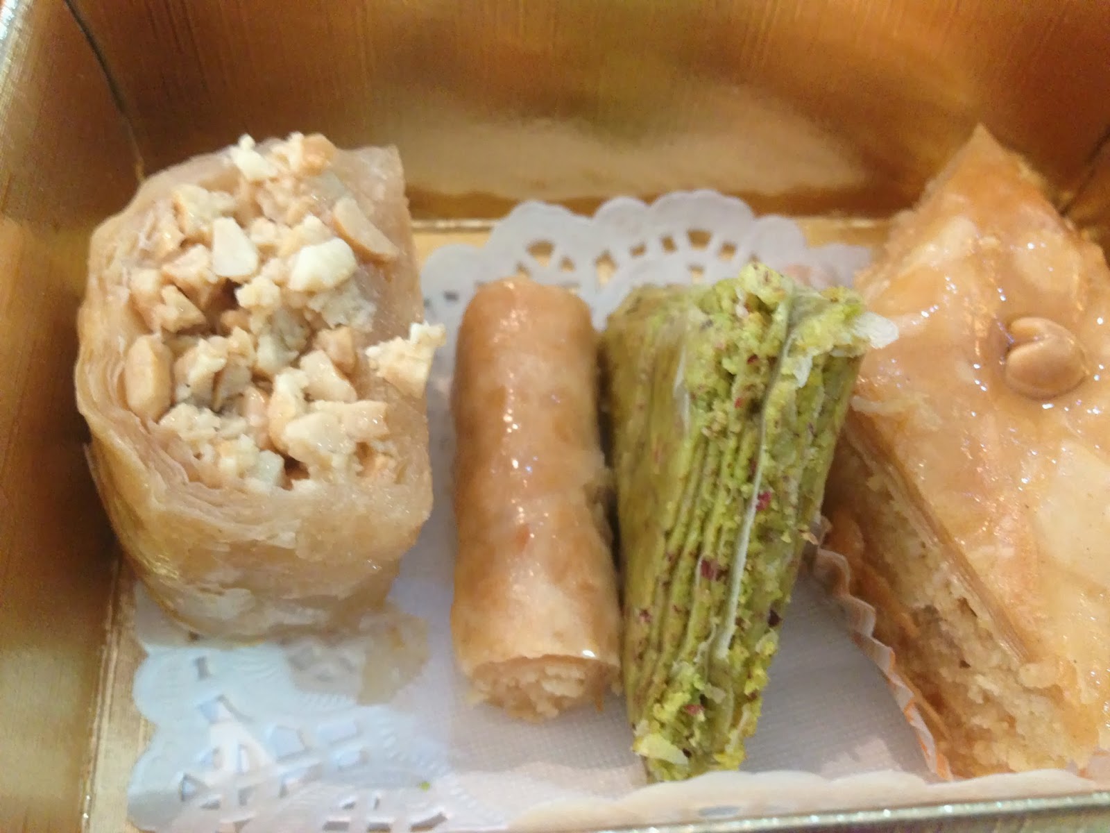 ChefChefChef Assorted Oriental Desserts for catering........