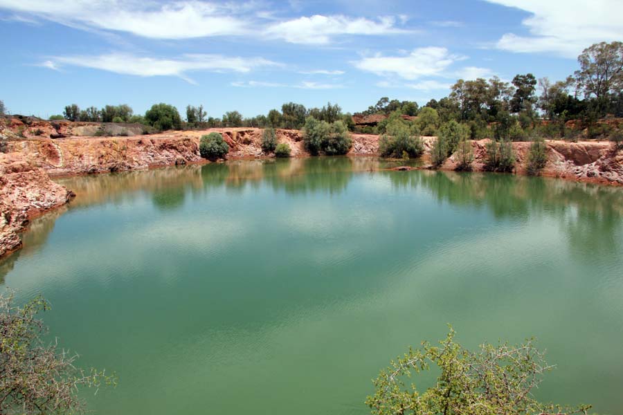 A Town Centred on Rocks (Cobar, Australia) Travel Wonders