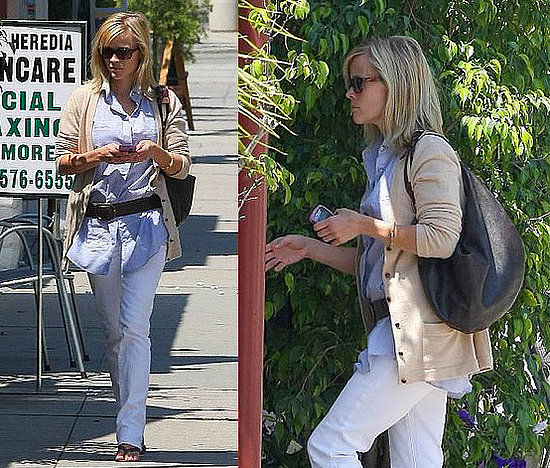 Reese Witherspoon Jeans. Style: Reese Witherspoon