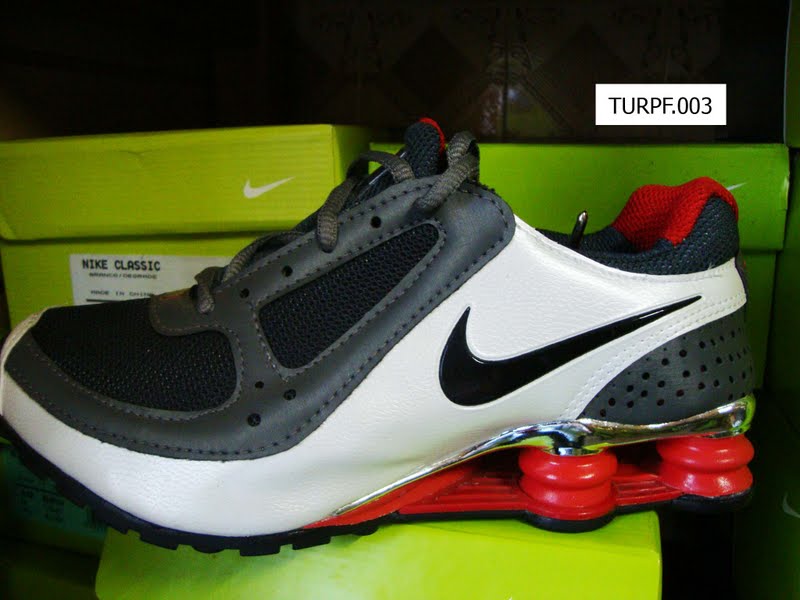 nike turbo 10