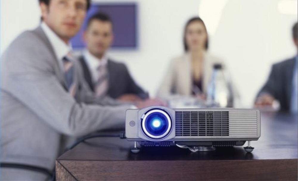 Which Factors Need to Be Considered for Projector Hire A Complete