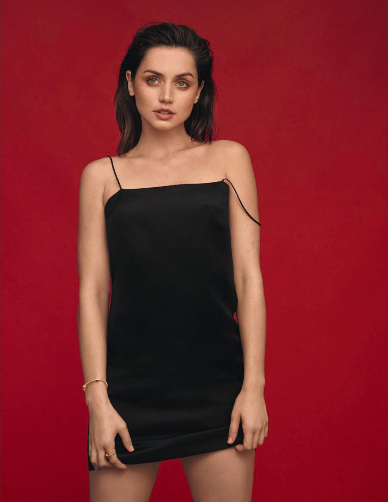 Ana De Armas covers Vogue Spain April 2020