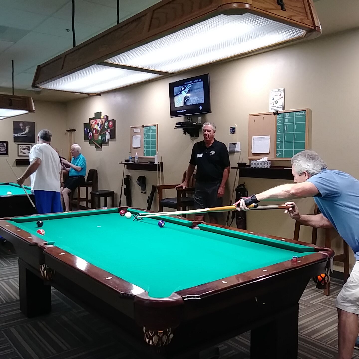 Pool Players of The Brooke vs Iron Oaks Breakers Pool League from Sun Lakes