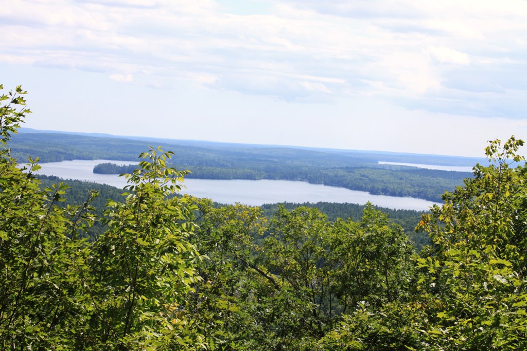 Hiking Rattlesnake Mountain, Raymond Maine