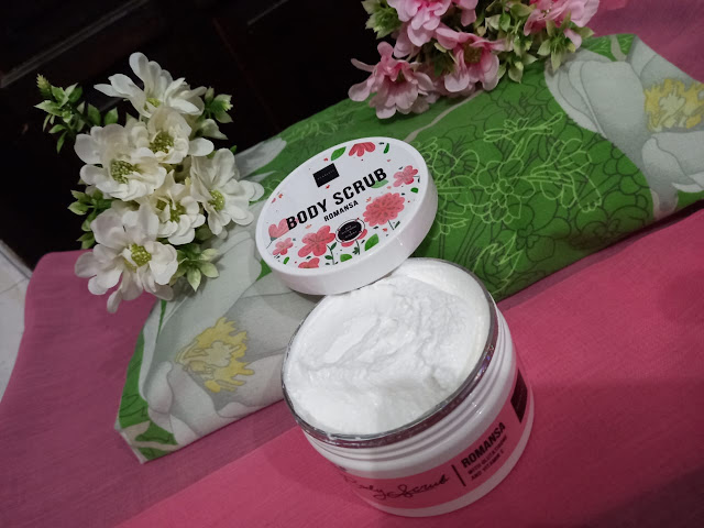 rangkaian body care dari Scarlett