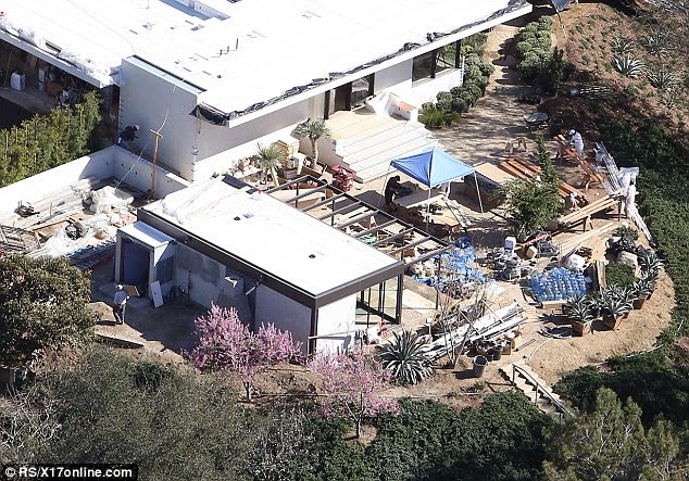 Billionaires The Inside Source Aerial Views Of Jennifer Aniston House In The Hollywood Hills