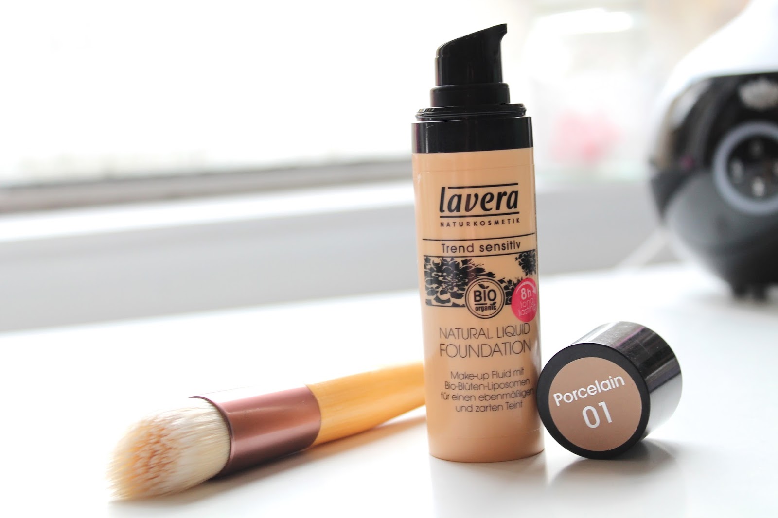 Lavera Liquid Foundation | Naturally Diddy UK beauty, lifestyle blog