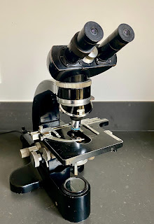 Microscope in hindi