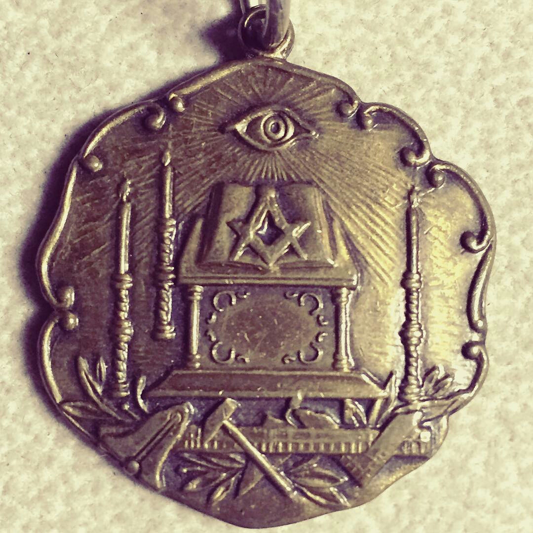 El ojo que todo lo ve 160 años de la Gran Logia de la Masonería del