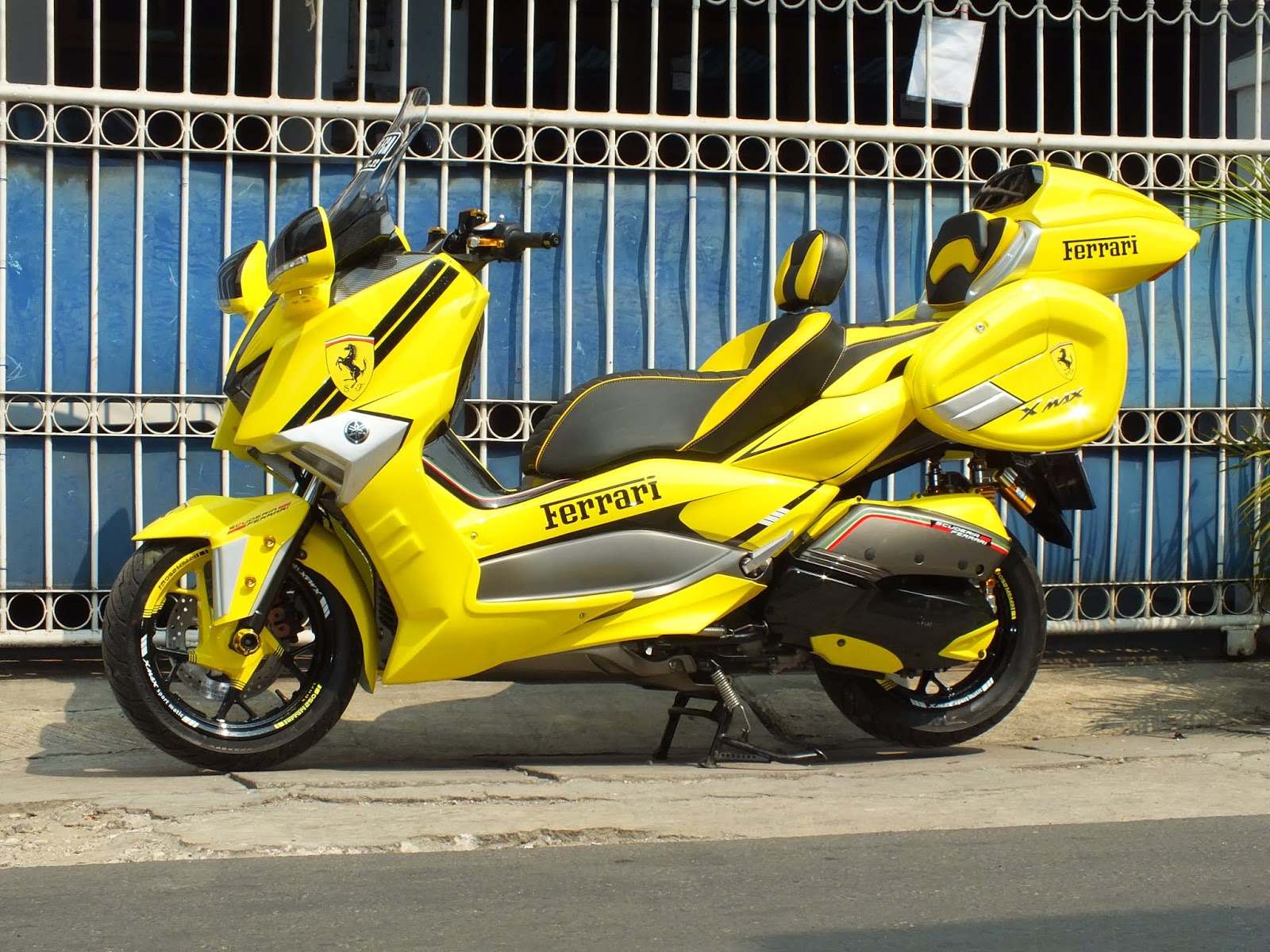 xmax berapa cc
