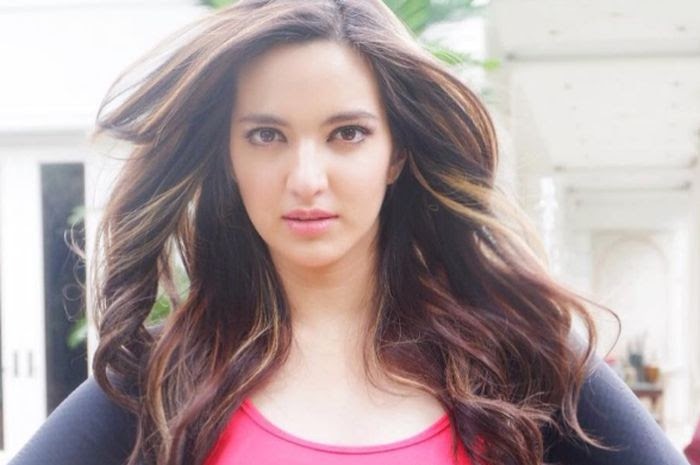 Dihujat Karena Tak Bayar Gaji Karyawan 6 Bulan, Nia Ramadhani: "Jangan