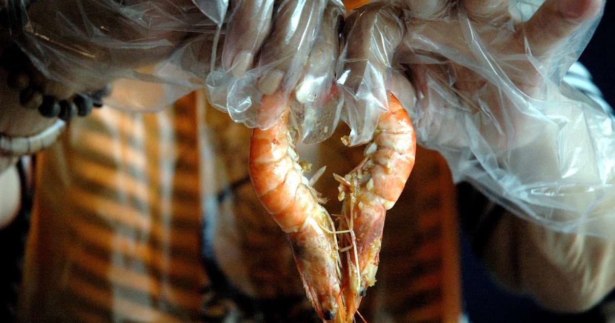 DUDE FOR FOOD The Fever's On Day One of 911ShrimpFever At Blue Posts