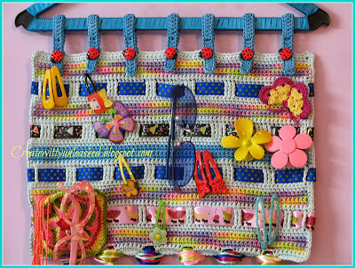 Crochet fashion accessory organizer
