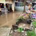 सोनो : दुकानों में घुसा बारिश का पानी, हजारों की क्षति