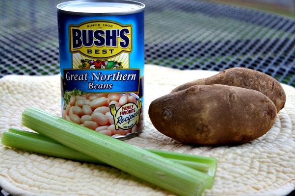 Plants Growing In My Potted Garden How To Grow Green Bush Beans