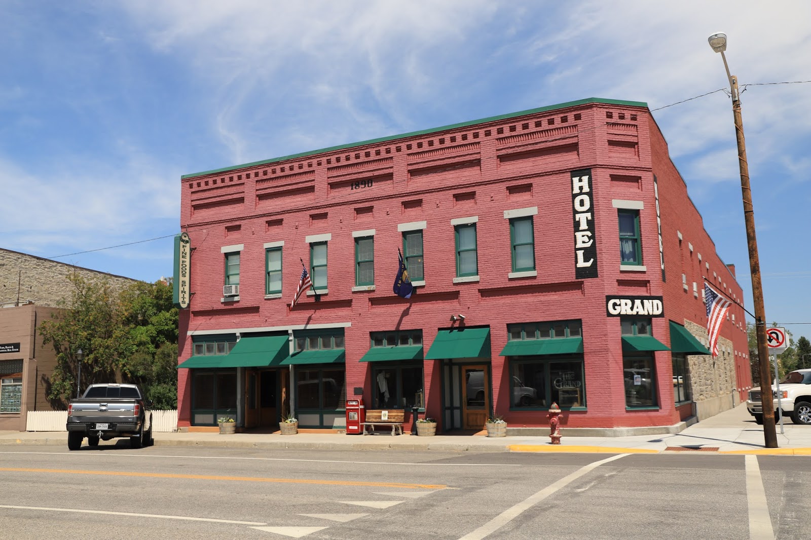 Travels with Twinkles Helena Harlowton Big Timber, Montana