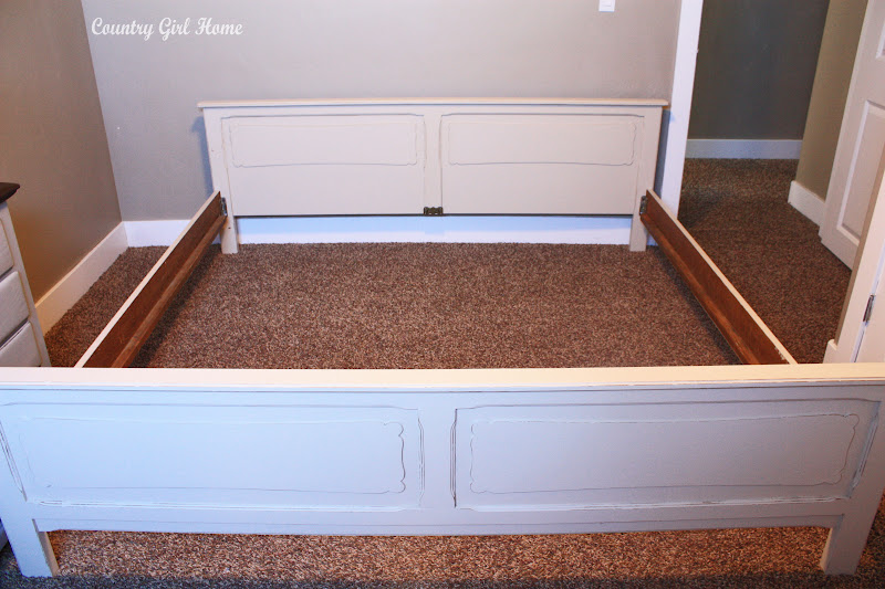 COUNTRY GIRL HOME head board, foot board, king size bed....