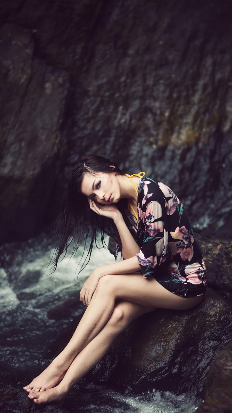 Wallpaper HD Presenter Sandra Olga cewek manis