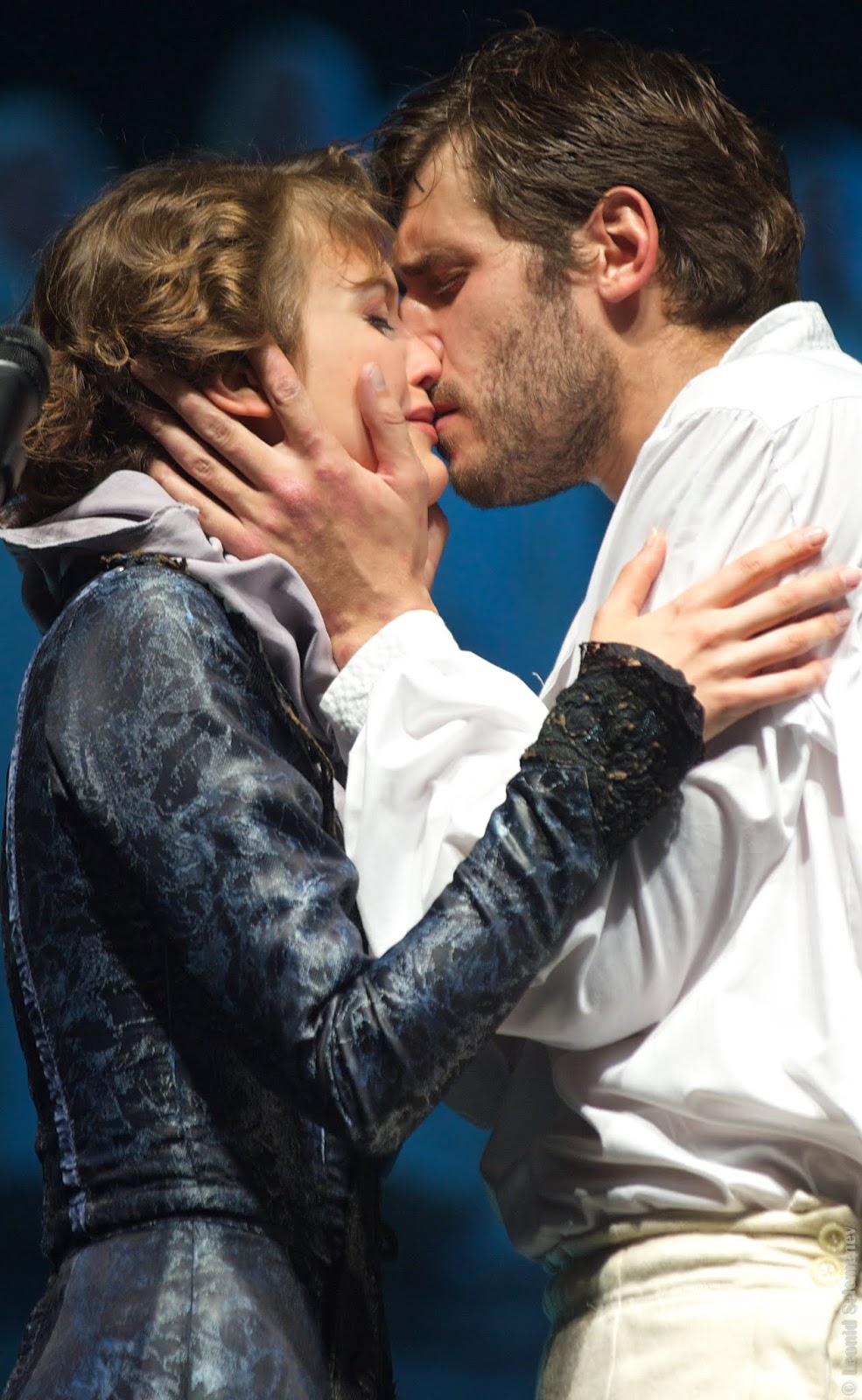 Билеты на спектакль "Юнона и Авось" в МХАТ им. Горького.