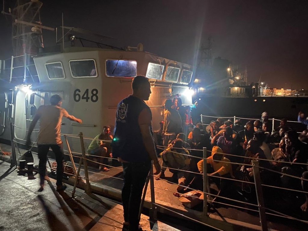 .Crise migratoire : Près de 300 migrants renvoyés en Libye en une journée
