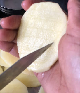 sindhi-seyal-(masala)-bhindi-aloo-sabzi-recipe-step-1(6,1)