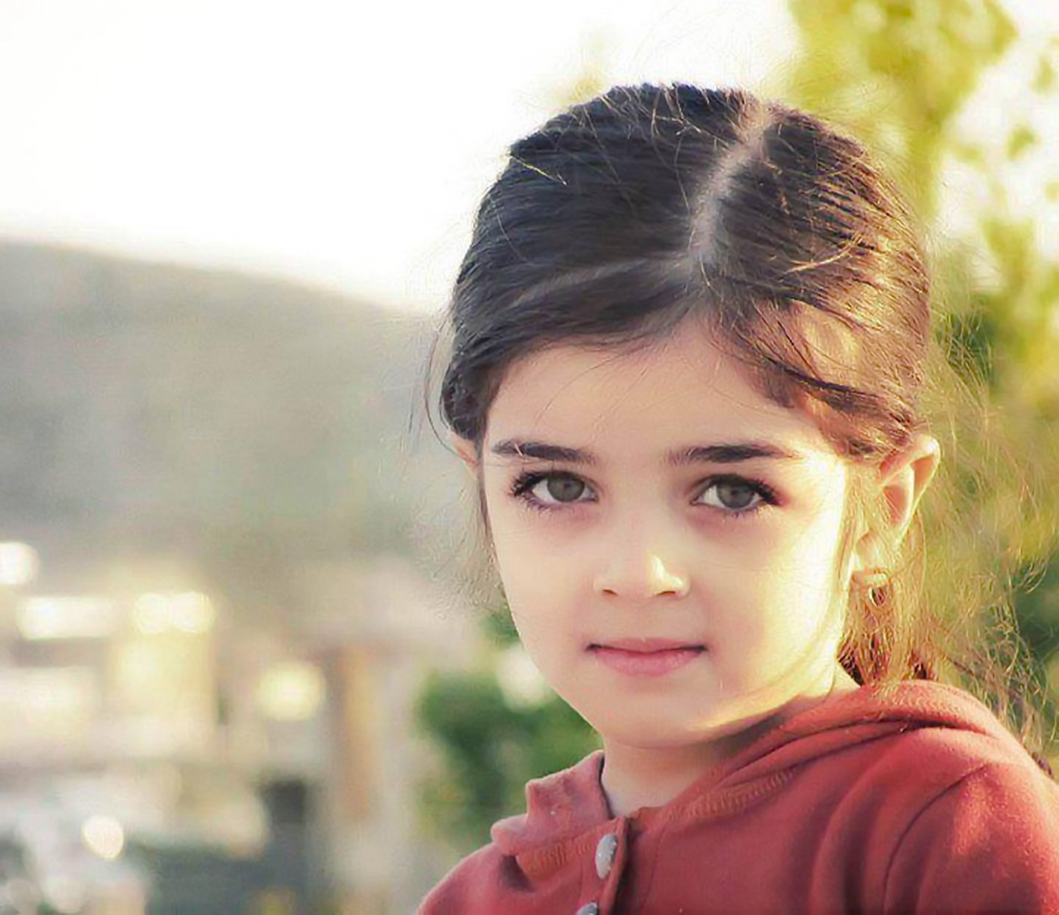 Имя азер. Девочка азербайджанка. Азербайджанка девочка маленькая. Армянские дети. Азербайджан девочки маленькие.