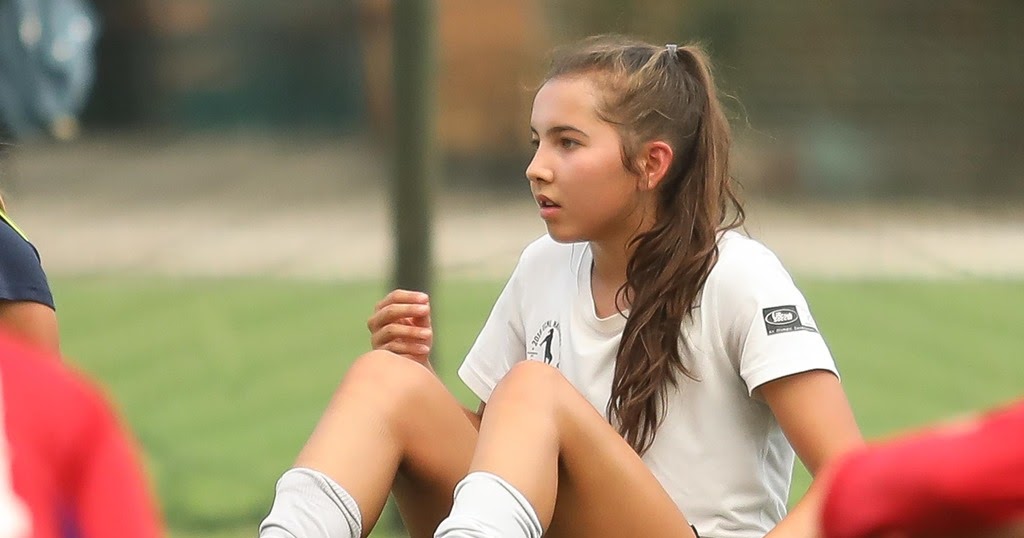 Hot girl… Kyah Le –