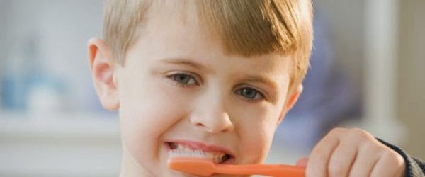 تبييض الأسنان … كيف تتخلص من اصفرار الأسنان