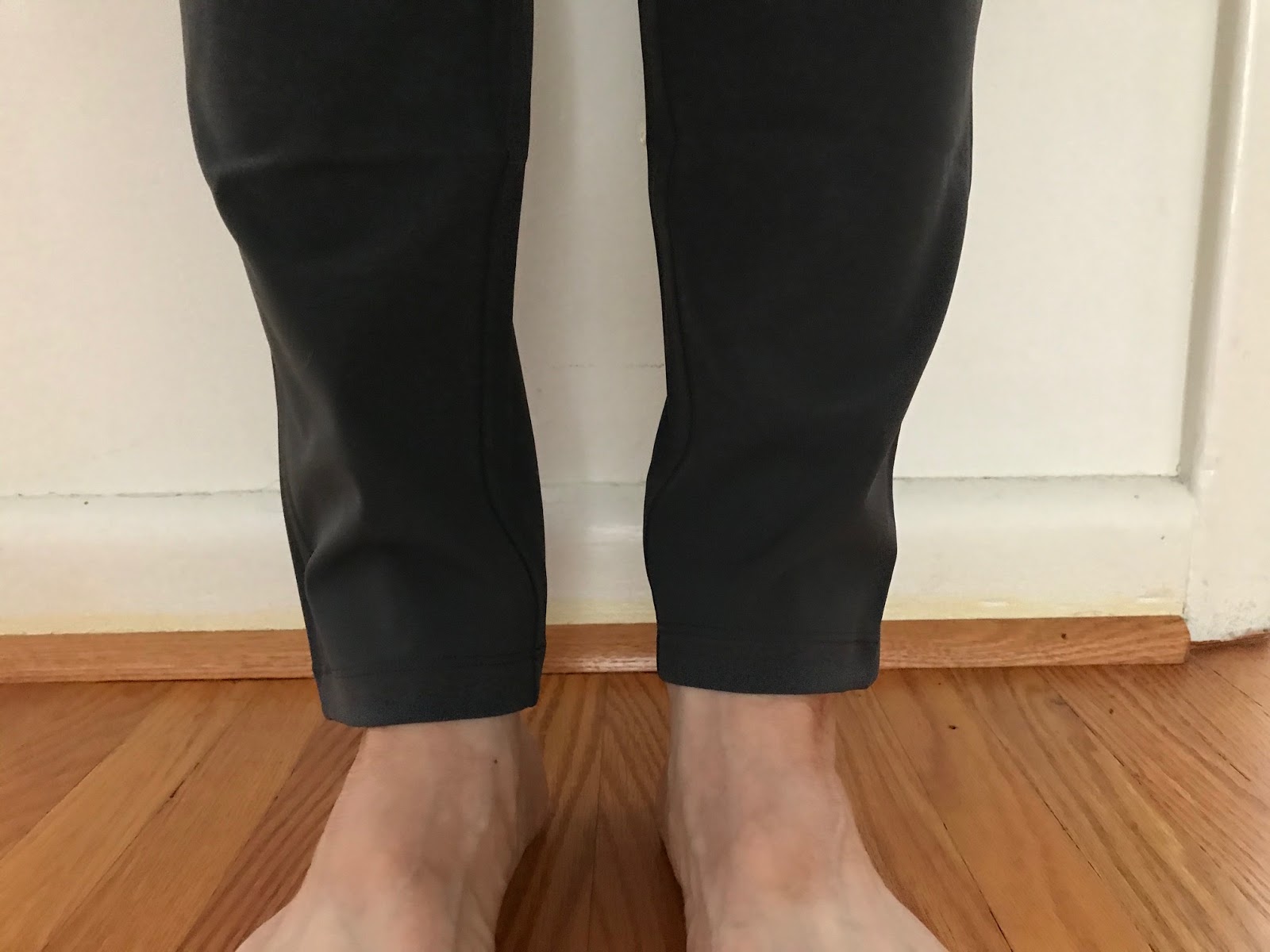 KEEP MOVING PANTS, sizing question — question in comment : r/lululemon