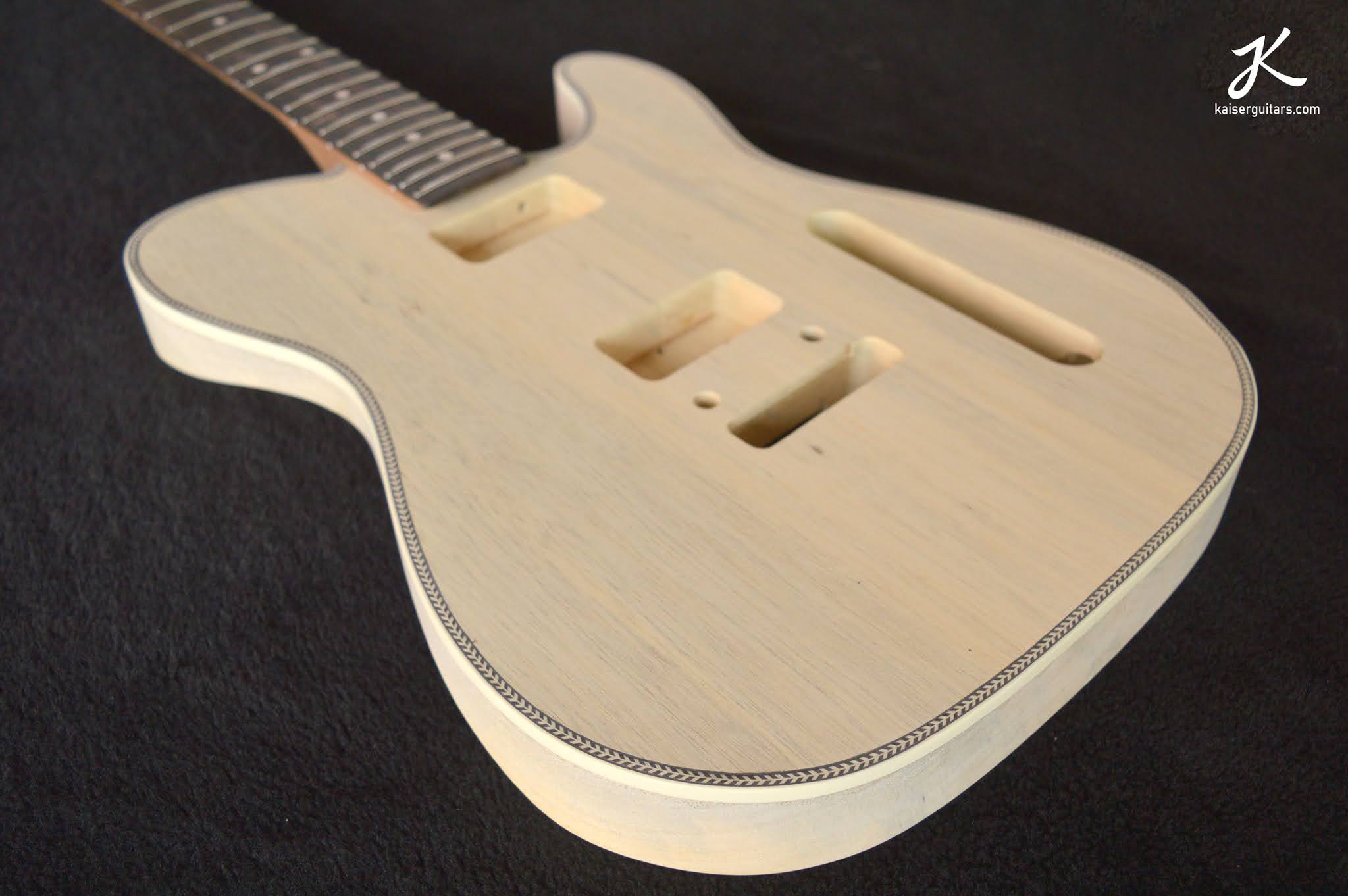 TL com Herringbone Binding Kaiser Guitars Corpos e braços usinados