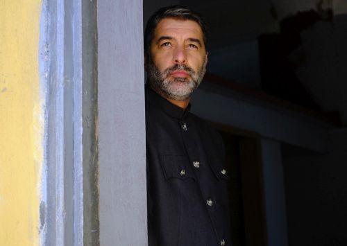 Φρίκη στις «Άγριες Μέλισσες»: Ο Βόσκαρης σκοτώνει το παιδί της Ελένης