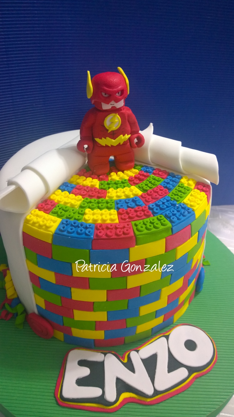 PATHALMA : Patricia y Pablo: Torta Lego, Flash, lego cake