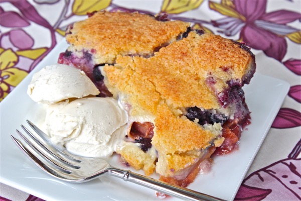 Blueberry peach cobbler with sugar cookie crust