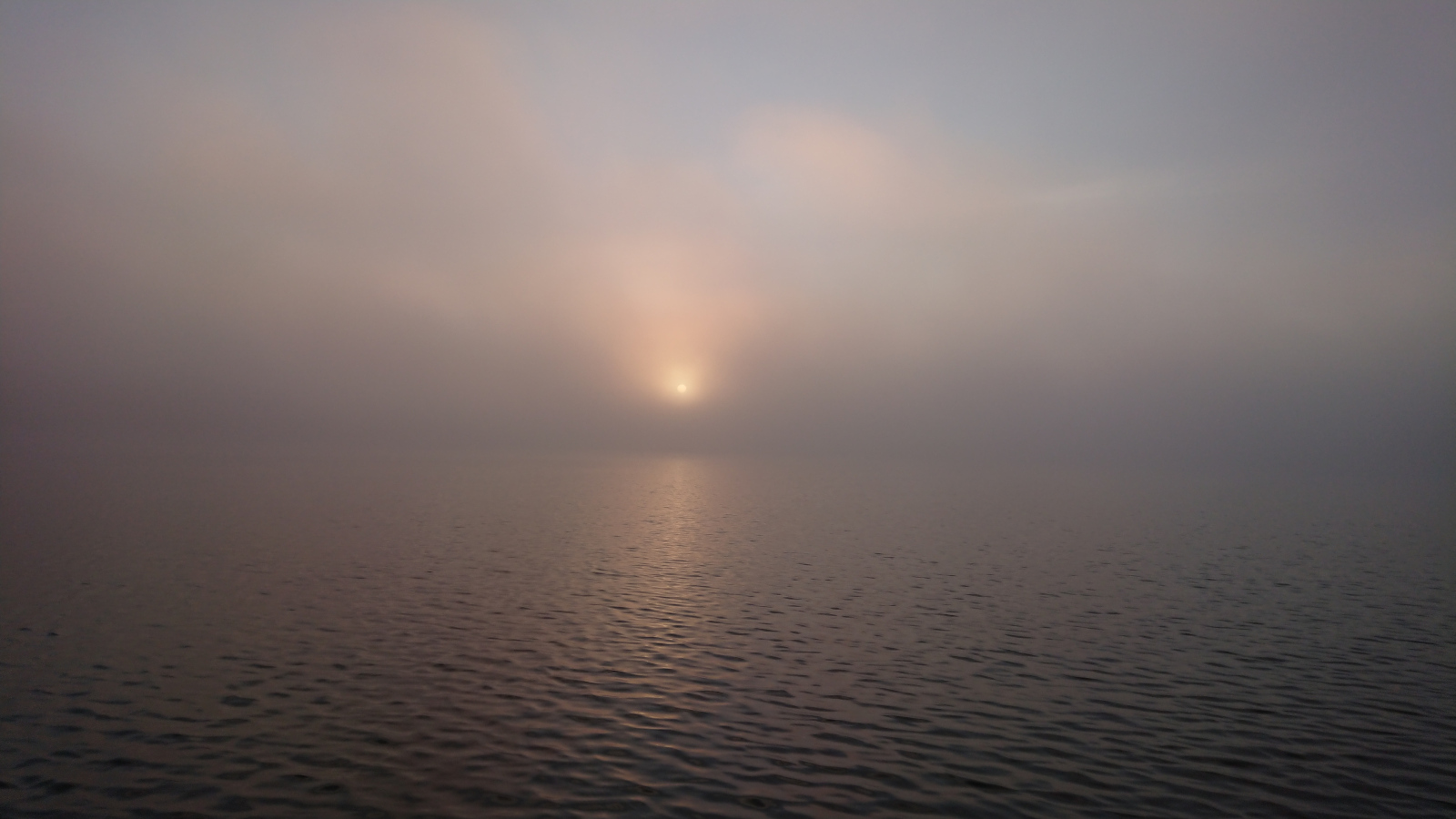Густой туман пал на озеро кубенское впр. Туман на Северном морском пути. Уж как пал туман.