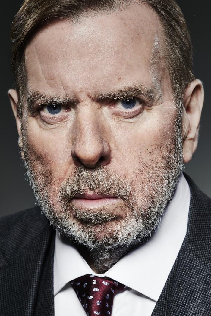 HOLLYWOOD SPY IT'S A SPALL SATURDAY TIMOTHY SPALL JOINS LESLEY MANVILLE IN MAGPIE MURDERS TV