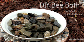 On a hot day, a hive of bees can use over a quart of water! Keep them healthy and hydrated with this DIY Bee Bath.