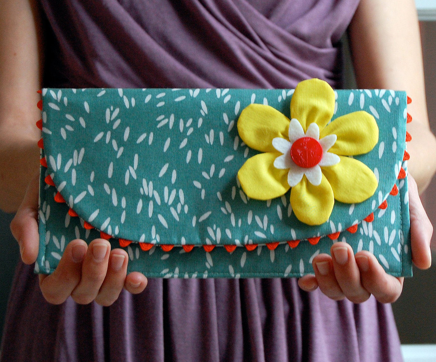 FREE SEWING PATTERN. The Cool Clutch – Sew with SO