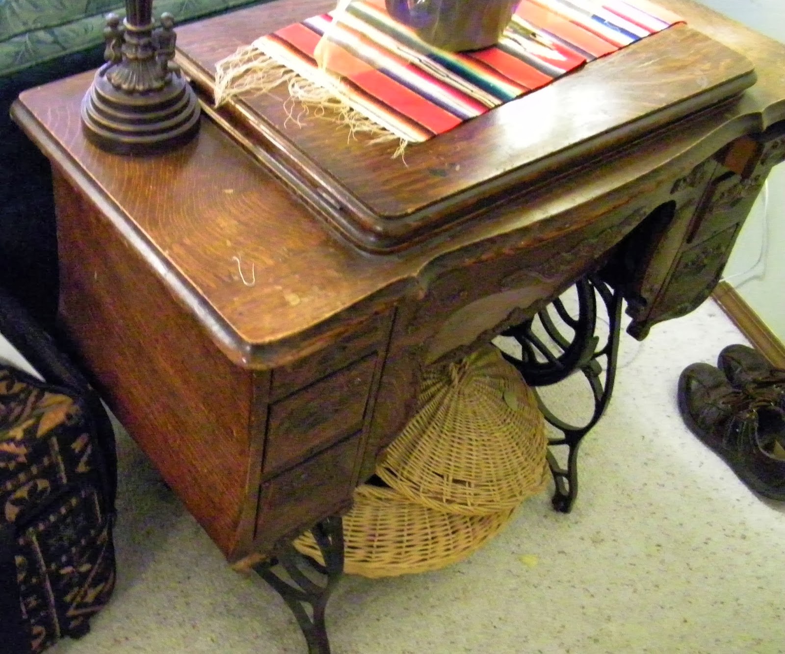 WaggonsWest BabyLock Ellegante 2 Review