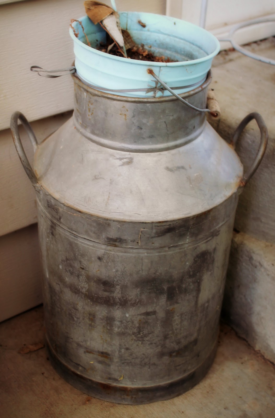 American Honey Home Vintage Lawn Decorations