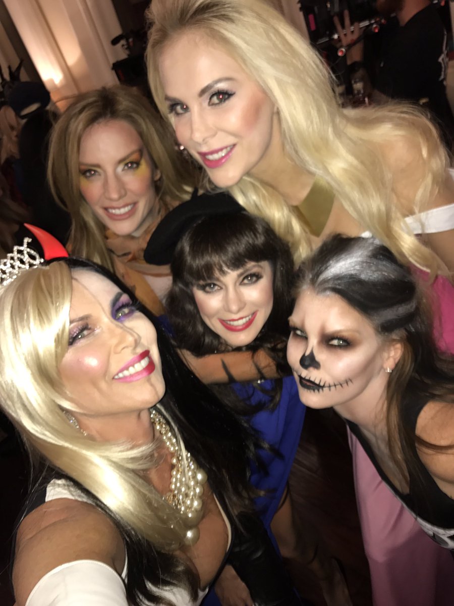 Spooktacular Halloween Sightings ~ Oh So Cynthia