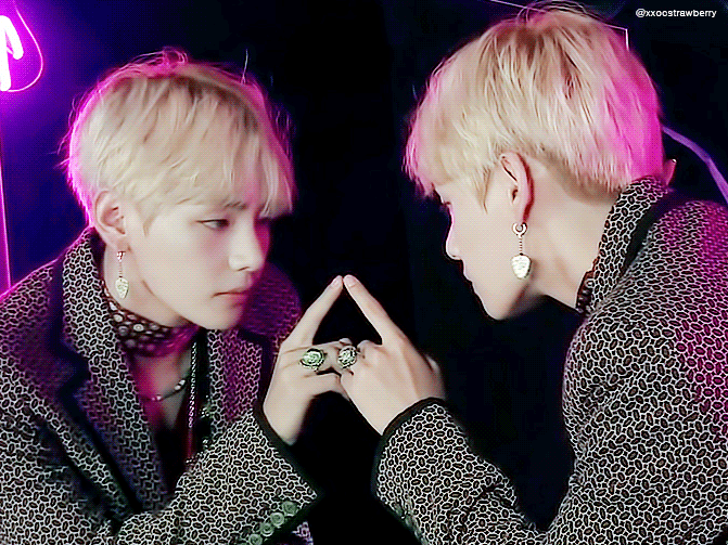 광고도 아닌데 구찌 광고라 불렸었던 방탄소년단 뷔...jpg | 인스티즈