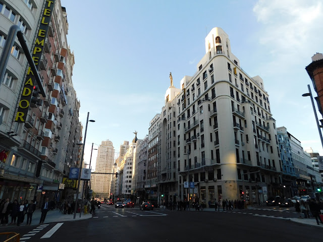 Romano y Ave Fénix Gran Vía de Madrid