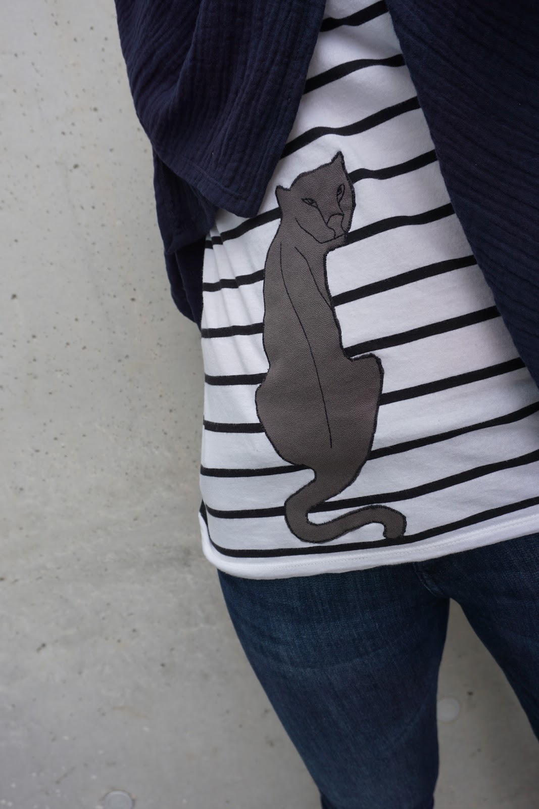 Refashion Shirt Upcycling Fur Locher Stoffquelle Com