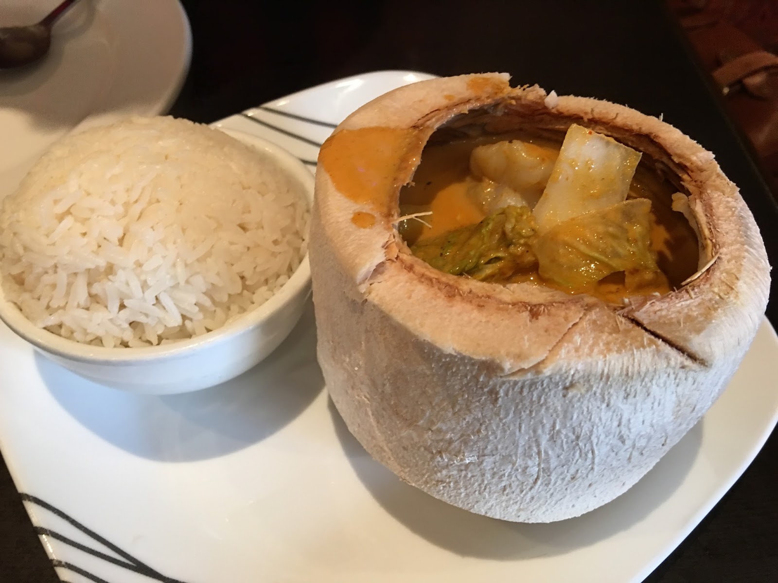 溫哥華的甜鹽巴小姐 Green Basil Thai Cuisine泰式料理＠Metrotown