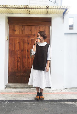 小節休息,手工寬版真皮涼鞋