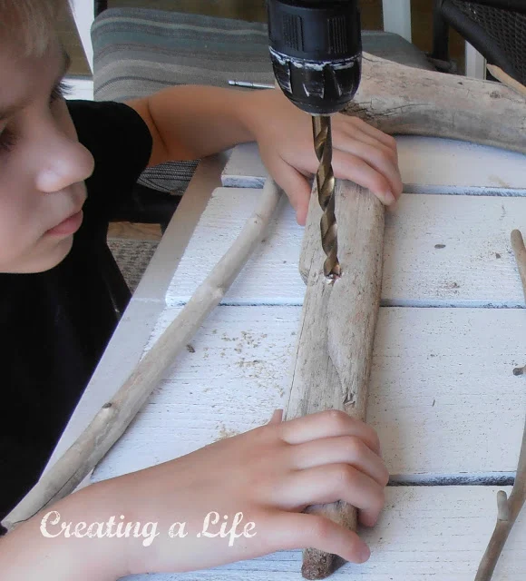 Make your own adorable driftwood sailboats, by Creating A Life, featured on I Love That Junk